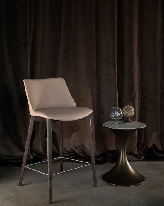 agata-barstool-tonin-casa