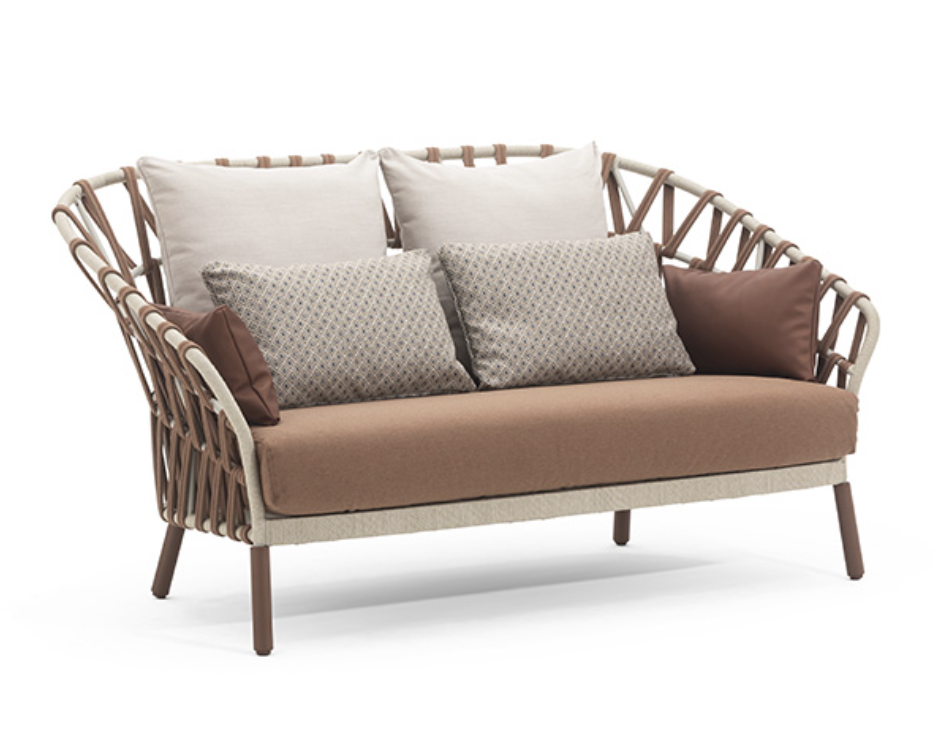 Emma Cross Sofa - Varaschin