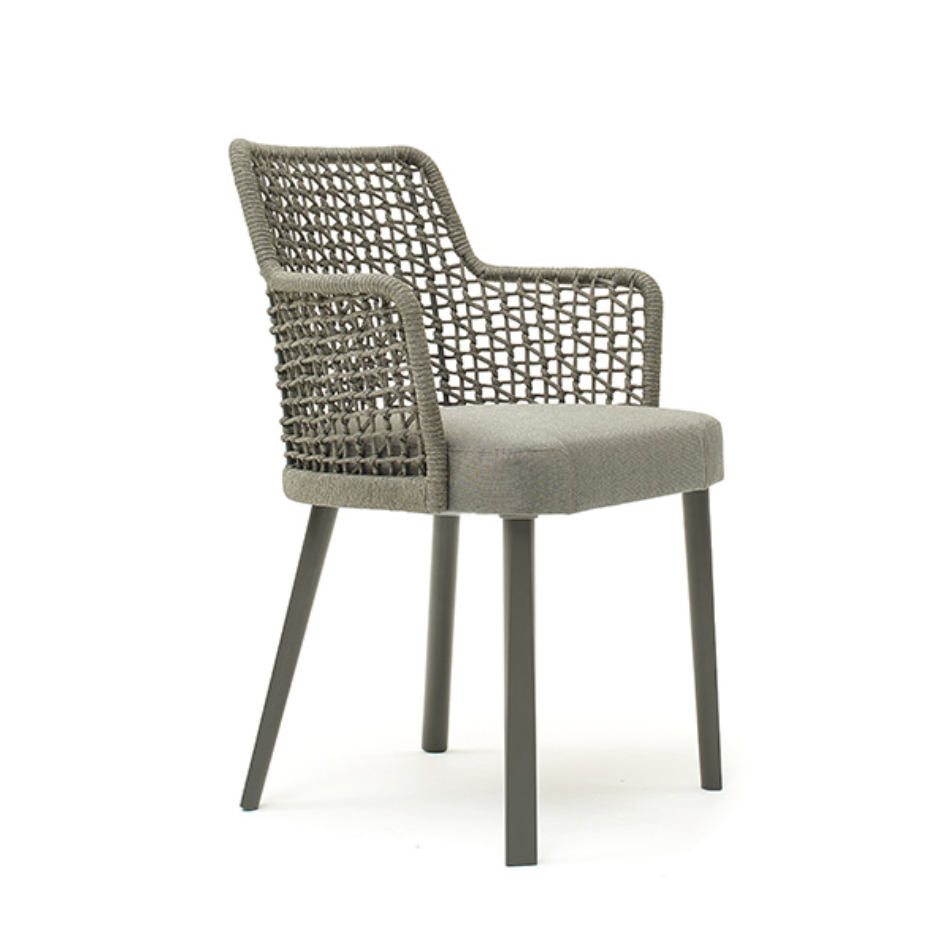 emma-dining-armchair-varaschin